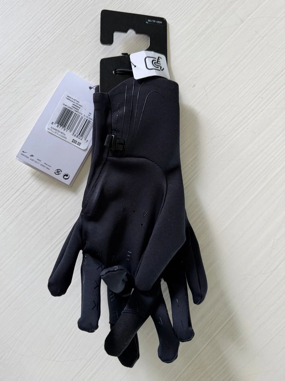 NWT Women’s Nike Storm-FIT Phenom Gloves with Touchscreen Tips